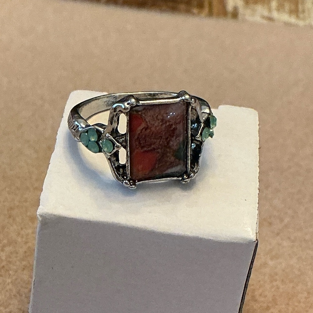 Multi color ring with Blue stones. Ring size 8 BN - Picture 3 of 3